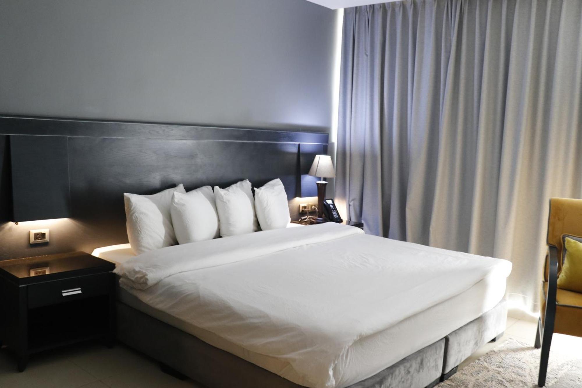 O Beach Hotel & Resort Sweimeh Exteriér fotografie